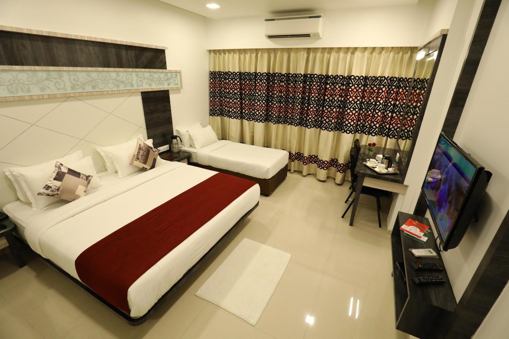 อิมพีเรียล กรันเด Hotel โลนาวาลา ภายนอก รูปภาพ