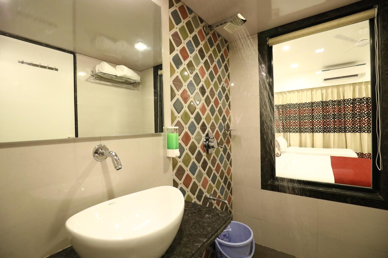 อิมพีเรียล กรันเด Hotel โลนาวาลา ภายนอก รูปภาพ